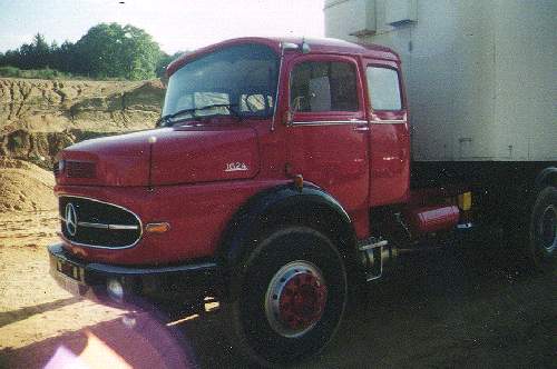 DB12.jpg, 27587 bytes, 25.10.00