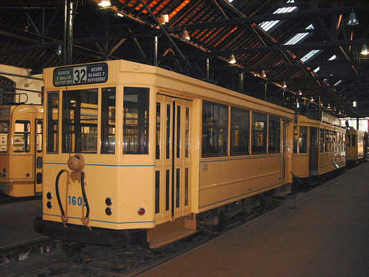 Tram25.jpg, 22.07.2004, 35 kB