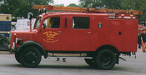 Feuerwehr_MB_klein_11.jpg, 27234 bytes, 16.06.01