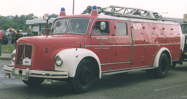 Feuerwehr_Magirus_Ruestwagen_1.jpg, 27261 bytes, 07.06.01