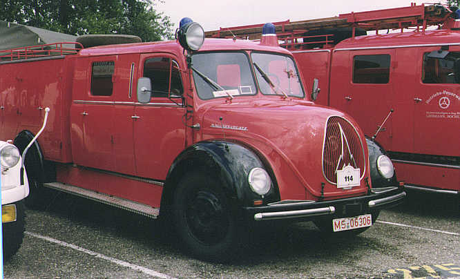 Feuerwehr_Magirus_Rundhauber_Kasten_11.jpg, 46596 bytes, 07.06.01