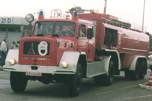 Feuerwehr_Magirus_Sattelschlepper_1.jpg, 29610 bytes, 07.06.01