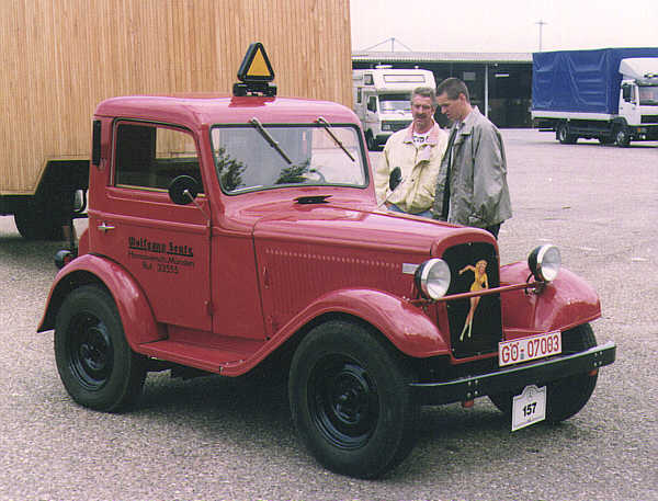 Hanomag_11.jpg, 46596 bytes, 01.06.01