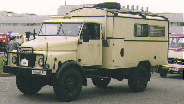 Hanomag_Mannschaft_31.jpg, 29749 bytes, 07.06.01