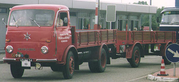 Henschel_Frontlenker_12.jpg, 26078 bytes, 07.06.01