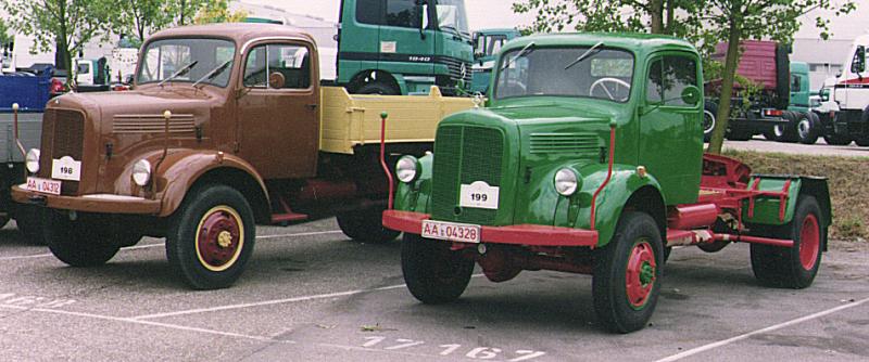 Mercedes_Spitz_Kipper_und_Zugmaschine.jpg, 60506 bytes, 17.06.01