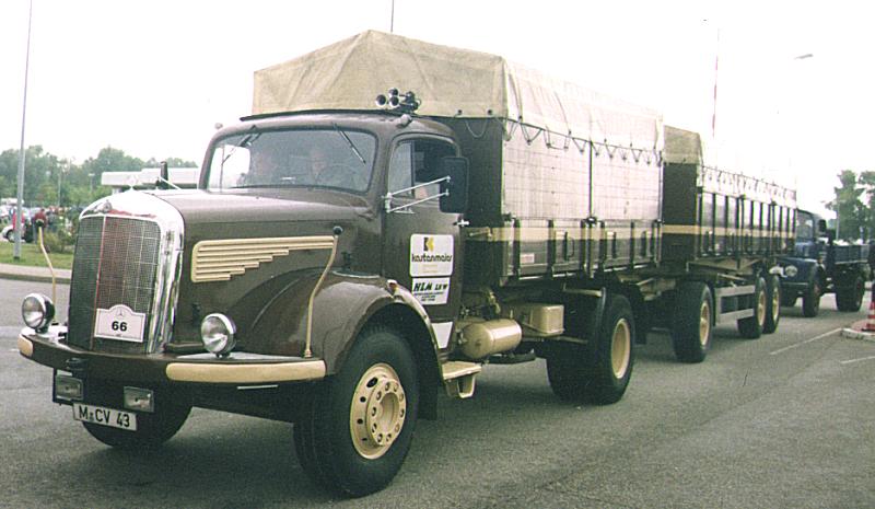 Mercedes_Spitz_Pritsche_31.jpg, 58880 bytes, 17.06.01