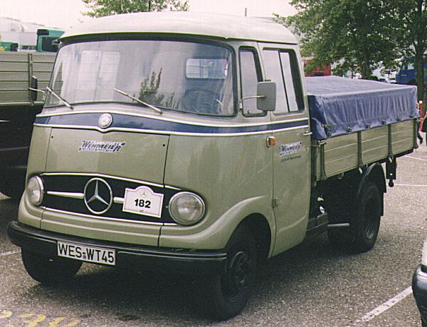 Mercedes_Transporter_3.jpg, 58452 bytes, 17.06.01