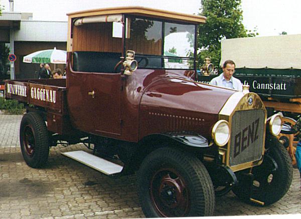 Mercedes_alt_Gaggenau_1.jpg, 52468 bytes, 16.06.01