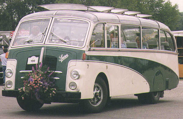 Saurer_Bus_61.jpg, 40211 bytes, 29.05.01