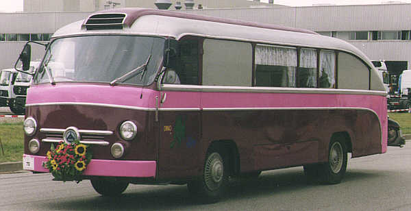 Saurer_Bus_71.jpg, 26029 bytes, 29.05.01