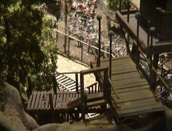 Chap233.jpg, 24.06.2004, 45 kB