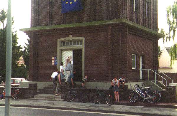 Geilenkirchen1.jpg, 42914 bytes, 20.11.00