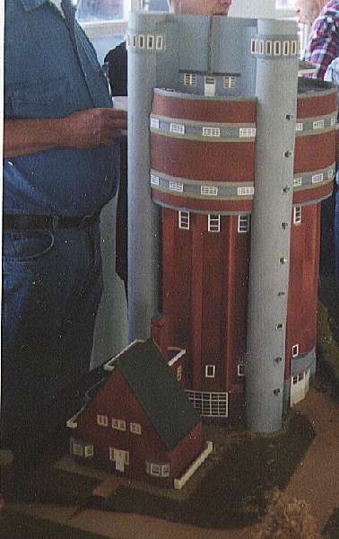 Schimmert21.jpg, 31061 bytes, 18.11.00
